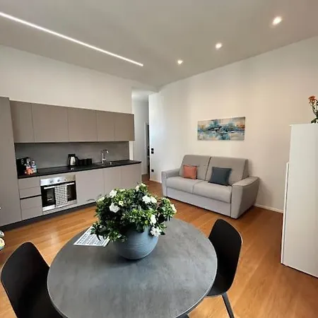 Loft Metro Mergellina - Posizione Strategica Per Visitare Napoli